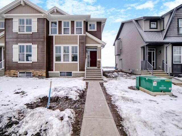 605 Dawson Drive Chestermere Alberta