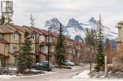 150, 901 Benchlands Trail Canmore