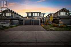 608 west lakeview Drive Chestermere