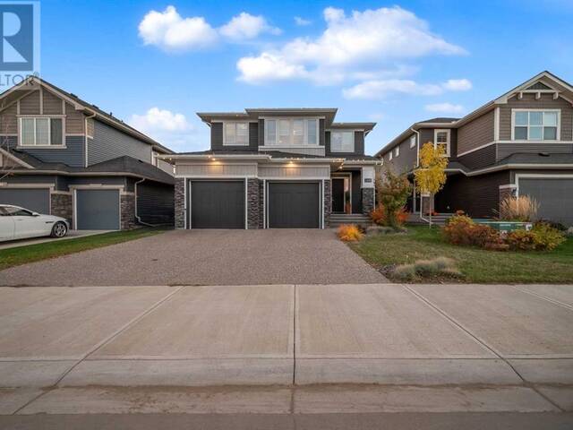 608 west lakeview Drive Chestermere Alberta