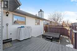 2 Edmund Way SE Airdrie