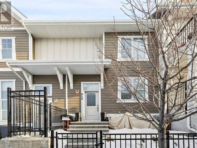 912 Cranbrook Walk SE Calgary