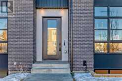 1605 37 Avenue SW Calgary