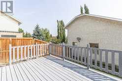 122 Sandstone Drive NW Calgary