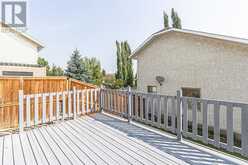 122 Sandstone Drive NW Calgary