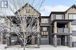 350 Hillcrest Square SW Airdrie