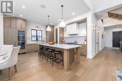 2040 56 Avenue SW Calgary