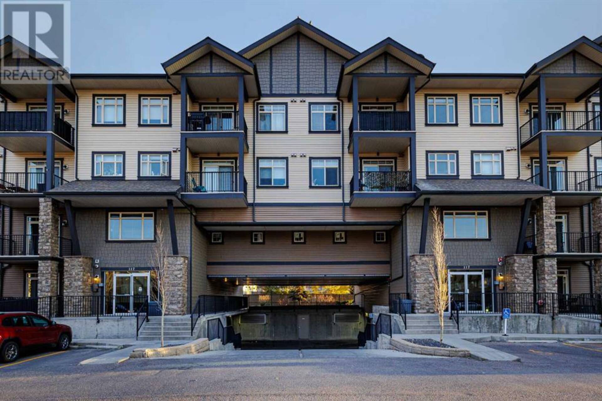 320, 117 Copperpond Common SE Calgary