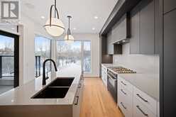 2307 13 Street NW Calgary