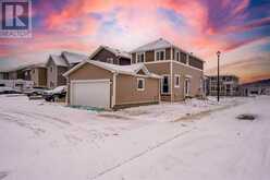 572 Baywater Manor SW Airdrie