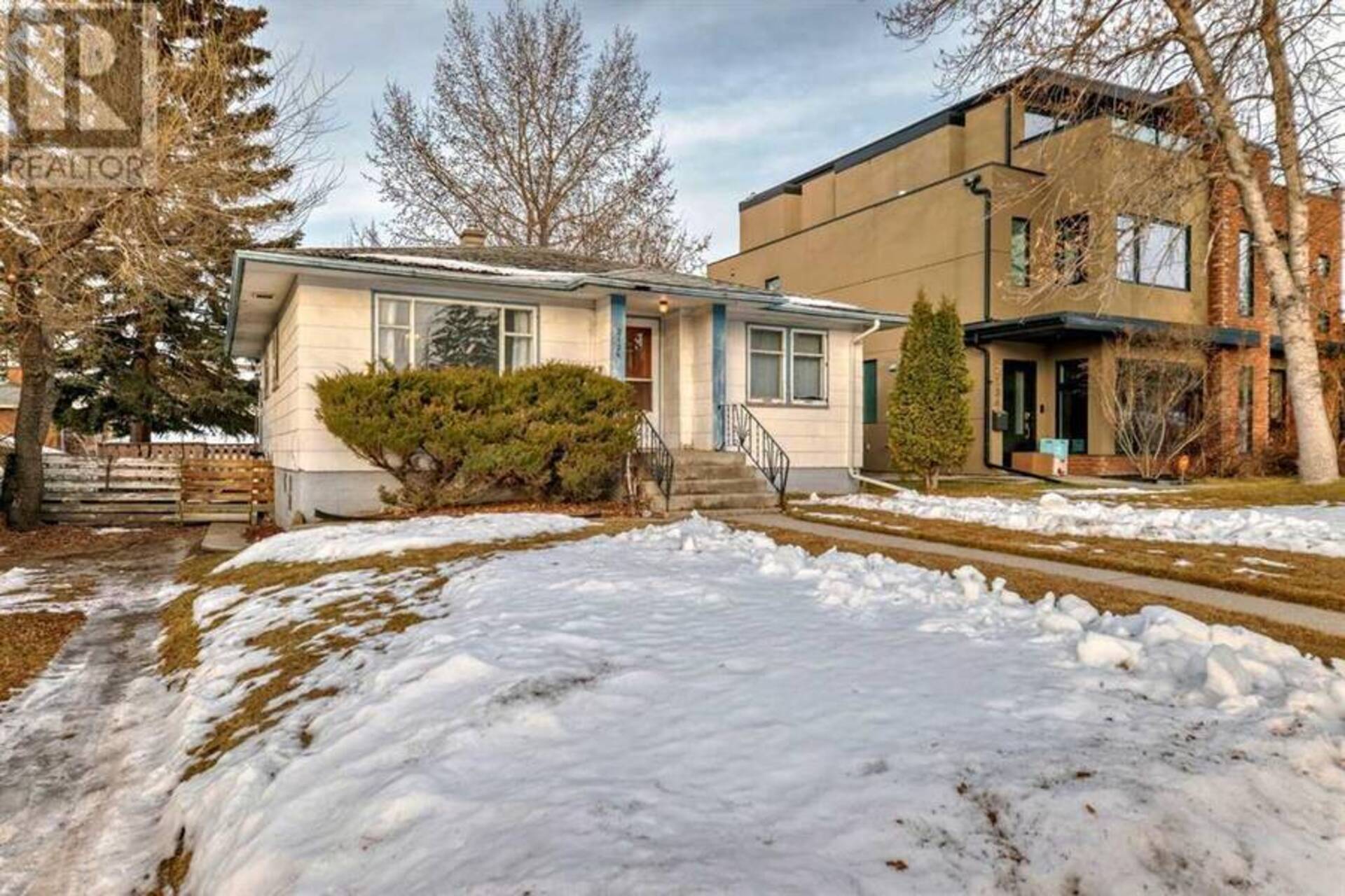 2136 22 Avenue SW Calgary