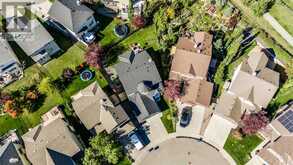 110 Cougarstone Terrace SW Calgary