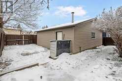 32 Castleridge Road NE Calgary