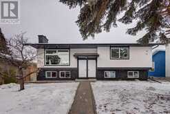 435 Queensland Road SE Calgary