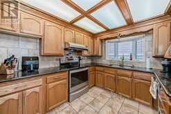 935 Hunterston Hill NW Calgary