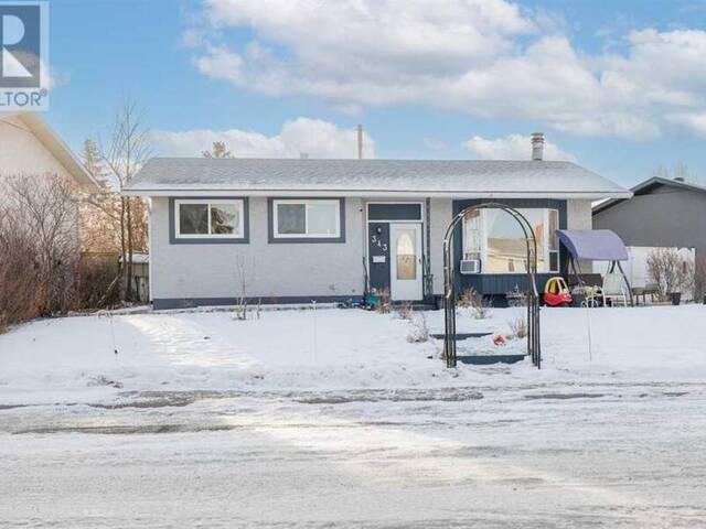 343 Penworth Way SE Calgary