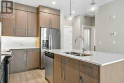 213, 383 Smith Street NW Calgary