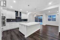 114 Lucas Terrace NW Calgary