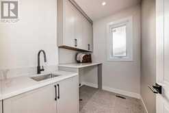 2812A 40 Street SW Calgary