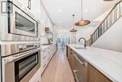 2812A 40 Street SW Calgary