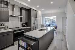 126, 81 Greenbriar Place NW Calgary