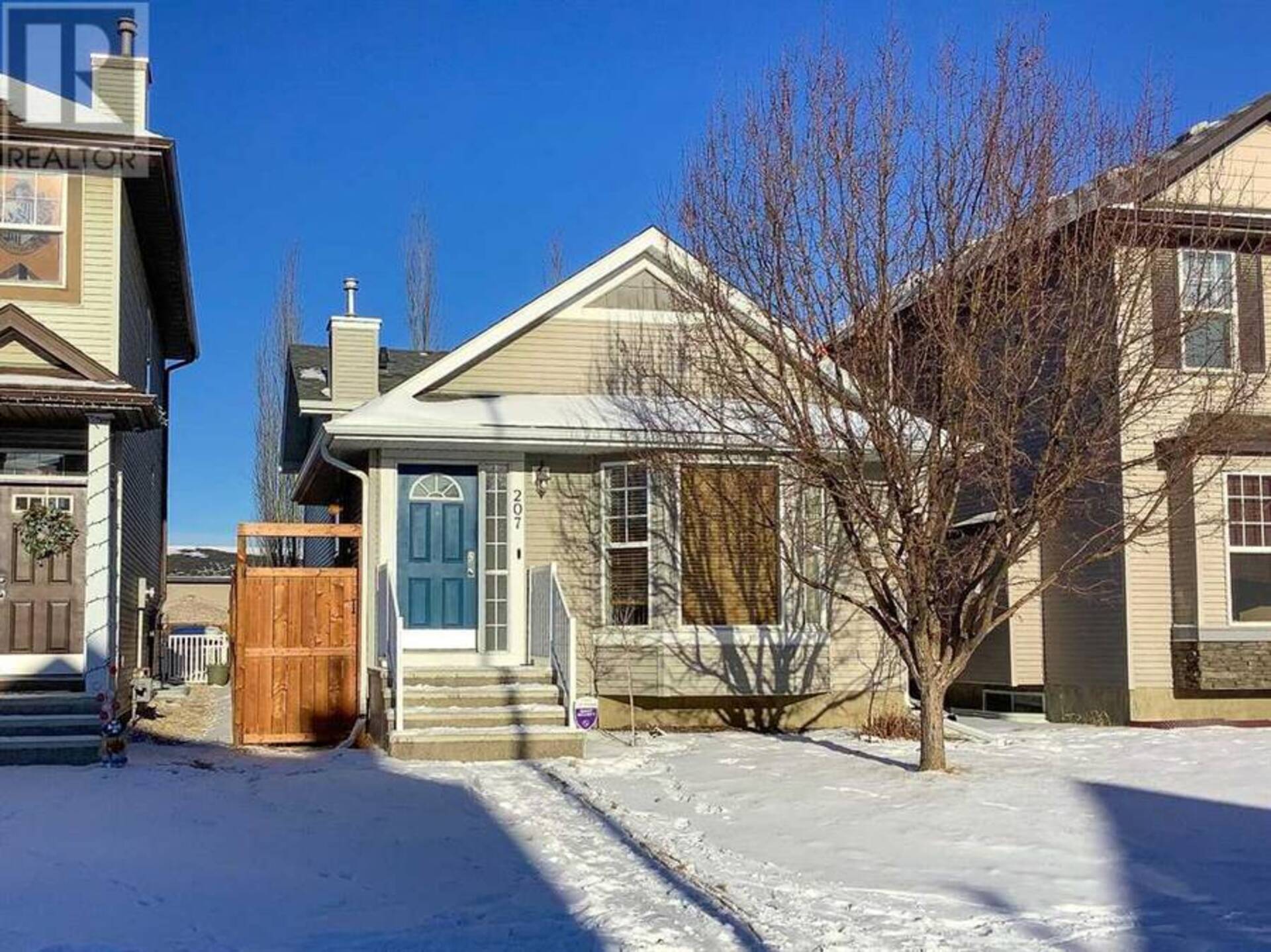 207 Cranberry Close SE Calgary