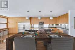 2003 27 Avenue SW Calgary