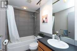 2003 27 Avenue SW Calgary