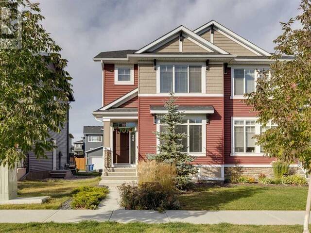 493 West Lakeview Drive Chestermere