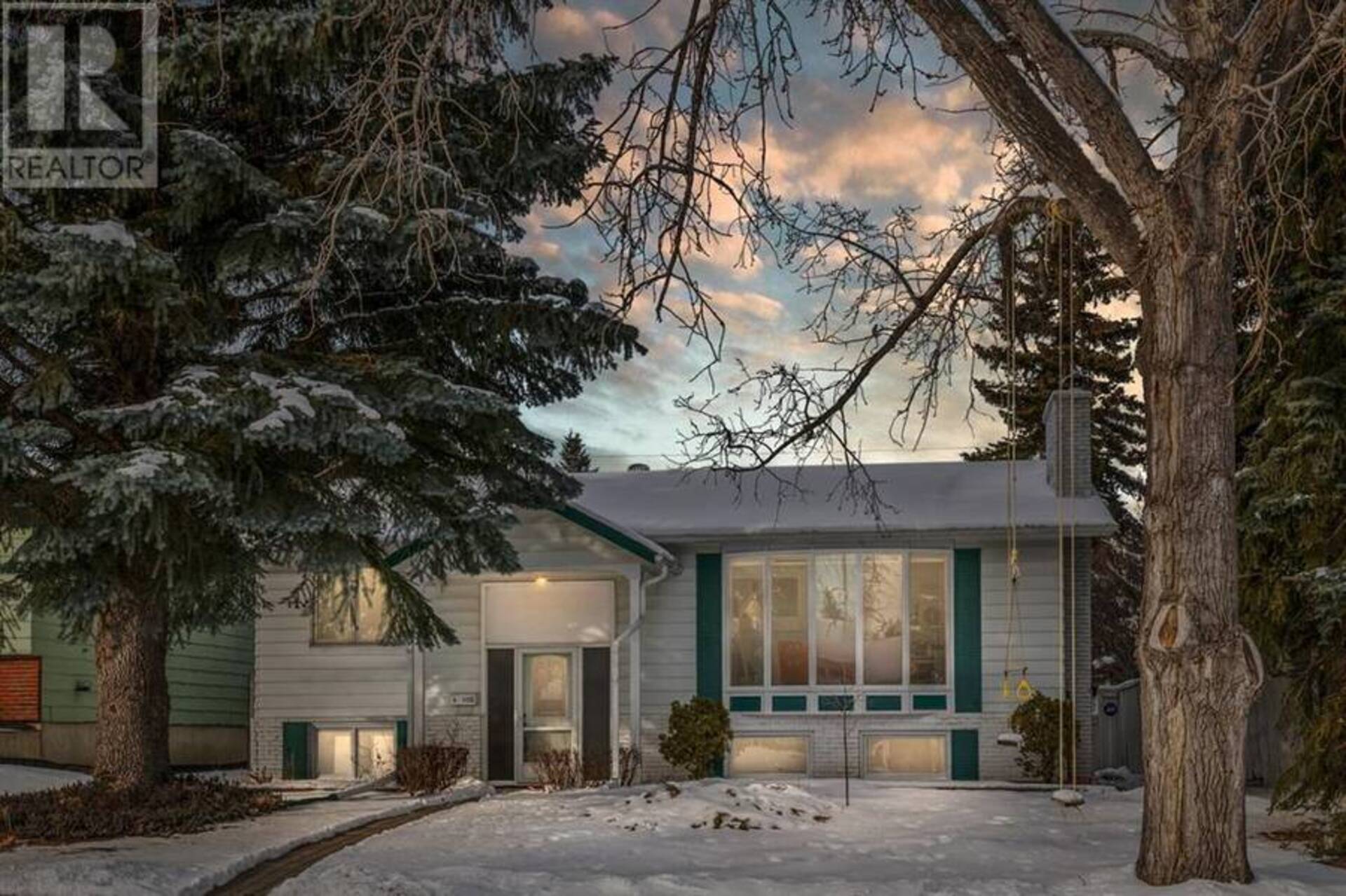 1132 Lake Sylvan Place SE Calgary