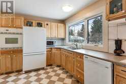 1132 Lake Sylvan Place SE Calgary