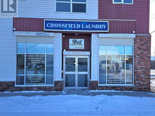 101, 1010 Railway Street Crossfield