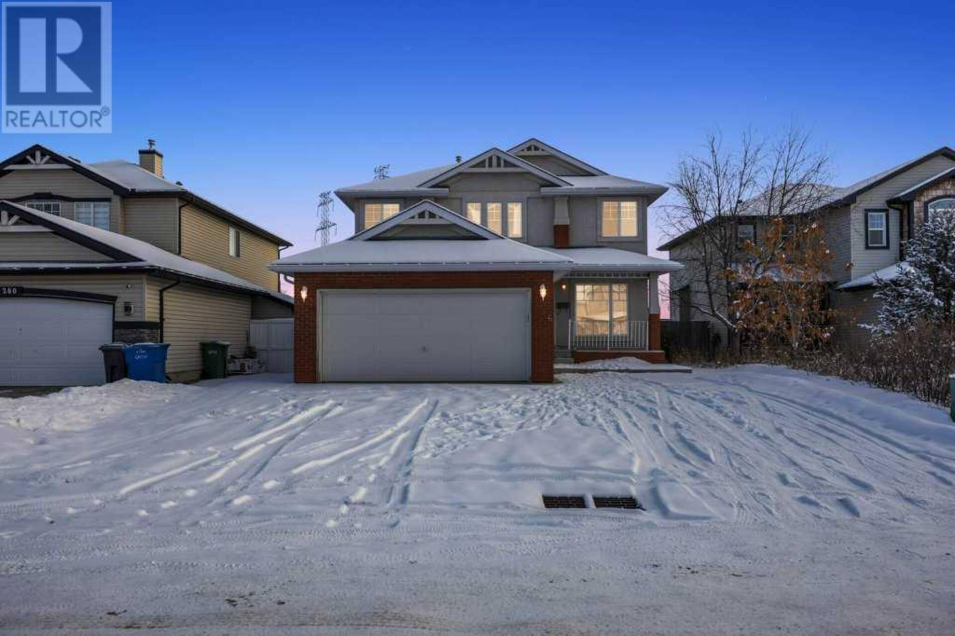 256 Oakmere Place Chestermere