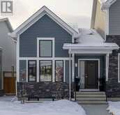 13 Larkspur Bend Okotoks