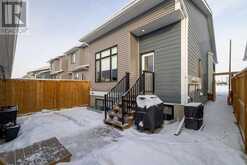 13 Larkspur Bend Okotoks