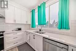 1502 Bayview Point SW Airdrie