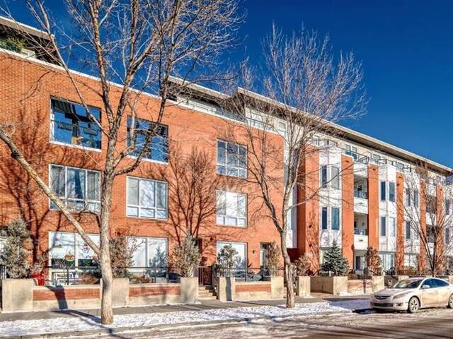 105, 880 Centre Avenue NE Calgary