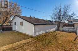 417 Huntley Way NE Calgary