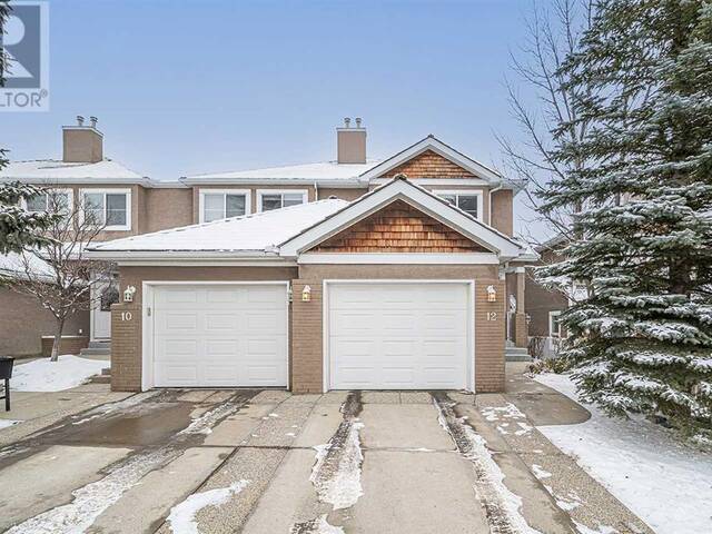 12 Royal Manor NW Calgary Alberta