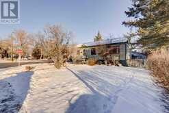 824 9A Street NE Calgary