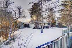 824 9A Street NE Calgary