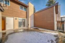 324, 5404 10 Avenue SE Calgary