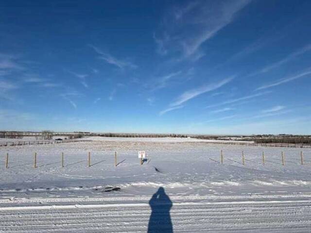 290124 48 Street E De Winton Alberta