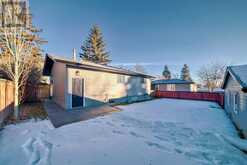 63 Fenton Road SE Calgary