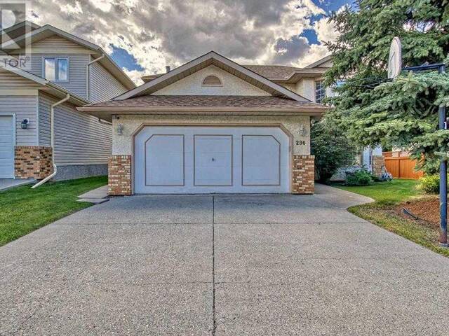 296 Edgebank Circle NW Calgary