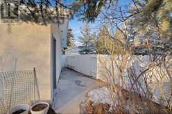 5644 Lodge Crescent SW Calgary