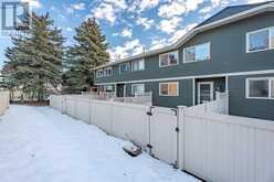 304 Queenston Heights SE Calgary