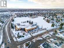 304 Queenston Heights SE Calgary