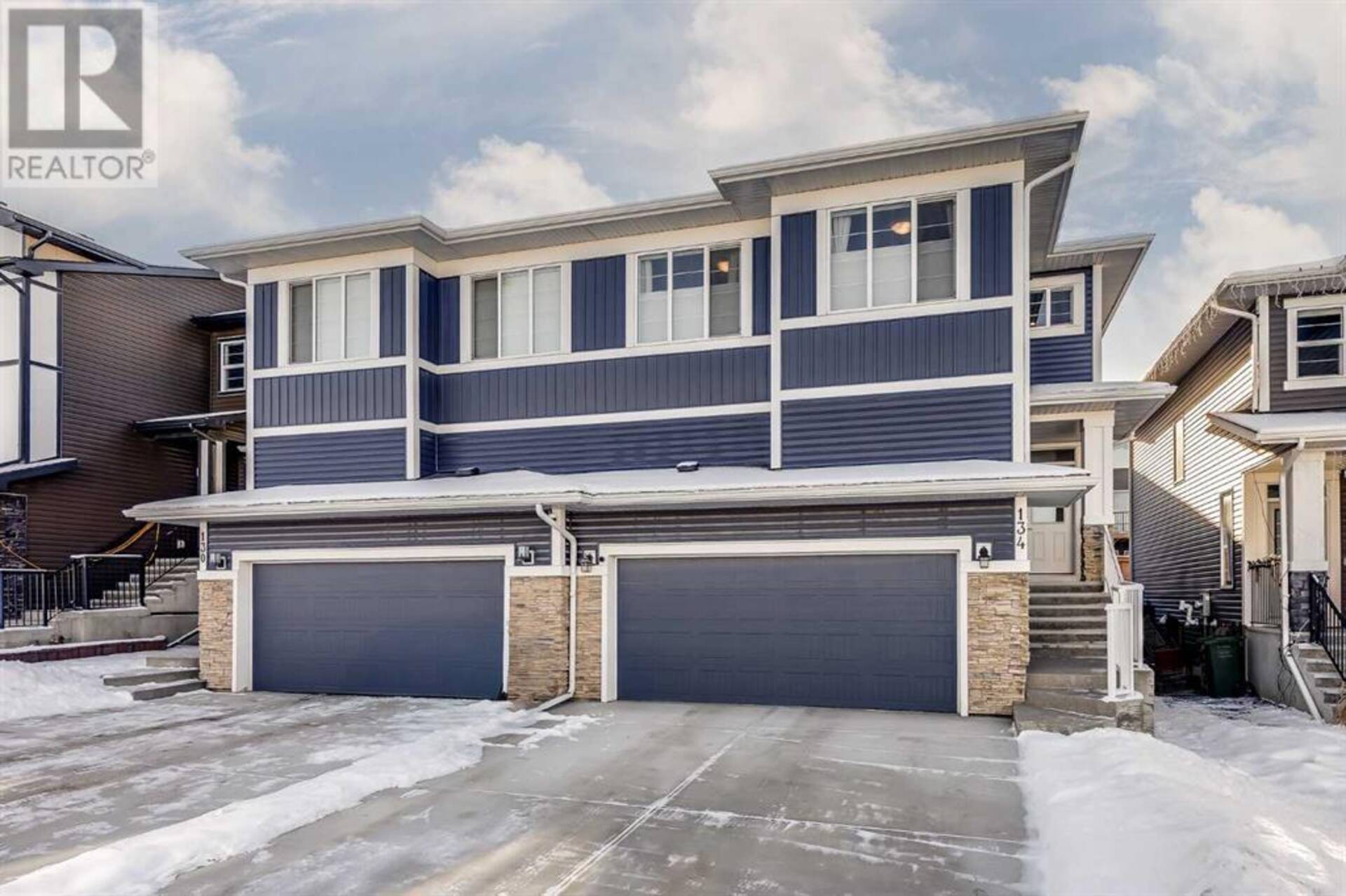 134 Crestbrook Way SW Calgary