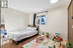 405 Cannington Close SW Calgary